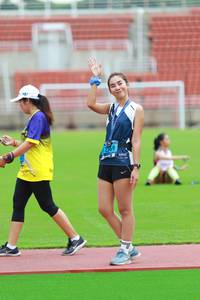 BIB: 2569
                            <button type="button" onclick="openModal(4646824)" class="btn btn-primary btn-sm float-right btn-popup" data-toggle="modal" data-target=".modal-high-quality">
                        <i class="fas fa-shopping-cart"></i> Add to Cart
                    </button>
                                            <button type="button" onclick="isThisMe(4646824, true)" class="btn btn-success btn-sm float-right btn-popup btn-isme hidden" data-toggle="tooltip" data-placement="bottom" title="นี่คือรูปของคุณใช่ไหม คลิกที่นี่เพื่อเอาเข้าอัลบั้ม">
                        <i class="fas fa-plus"></i> Add to album
                    </button>
                    <button type="button" onclick="isThisMe(4646824, false)" class="btn btn-warning btn-sm float-right btn-popup btn-isnotme hidden">
                        <i class="fas fa-ban"></i> Remove from album
                    </button>